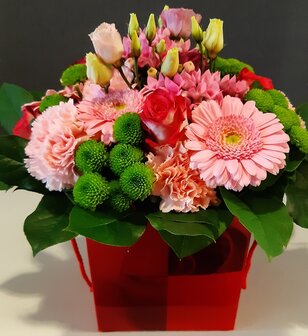 Valentijn &gt; Ruiker roos + bloemenbox
